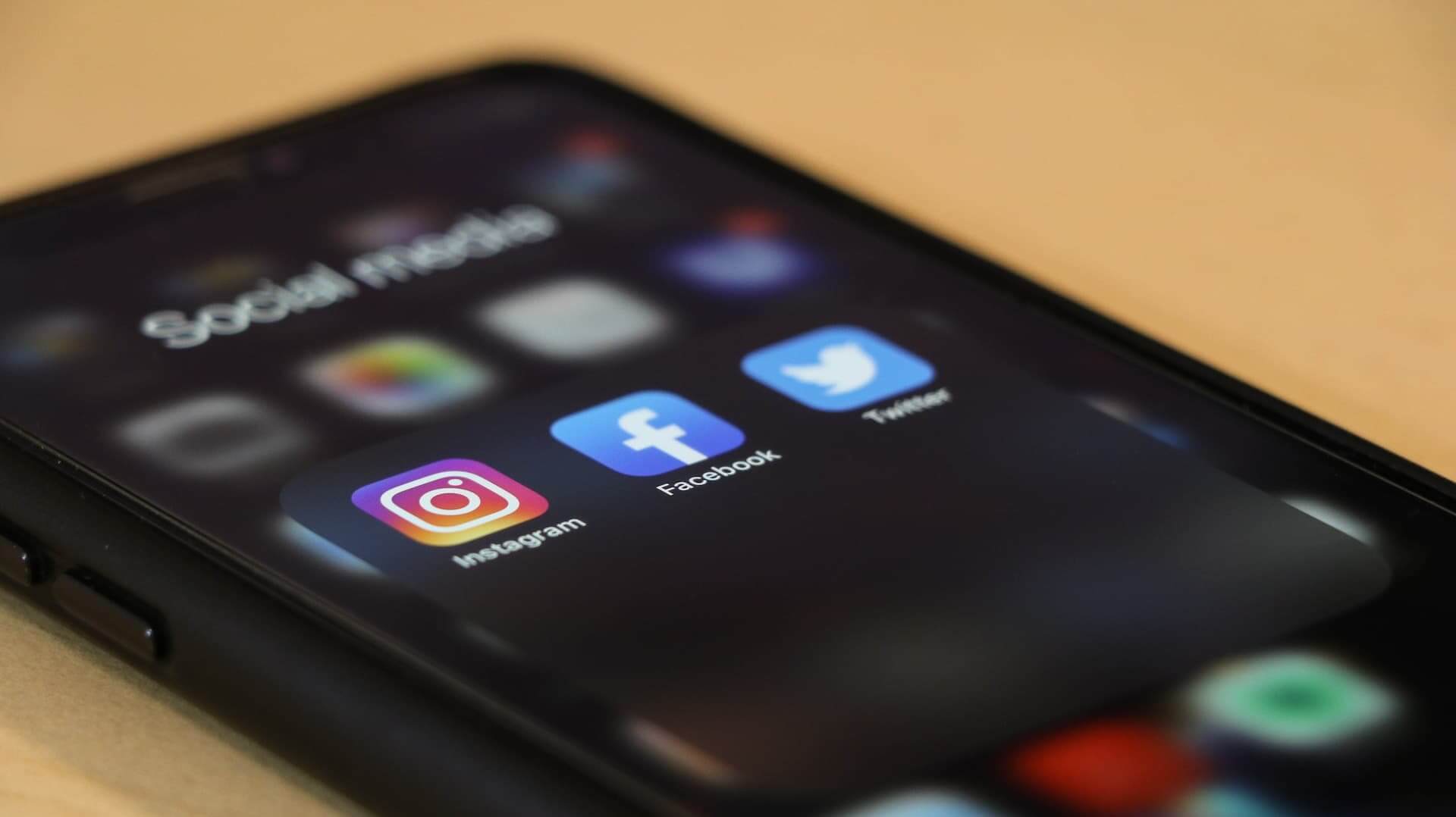 Social media channels used for customer service