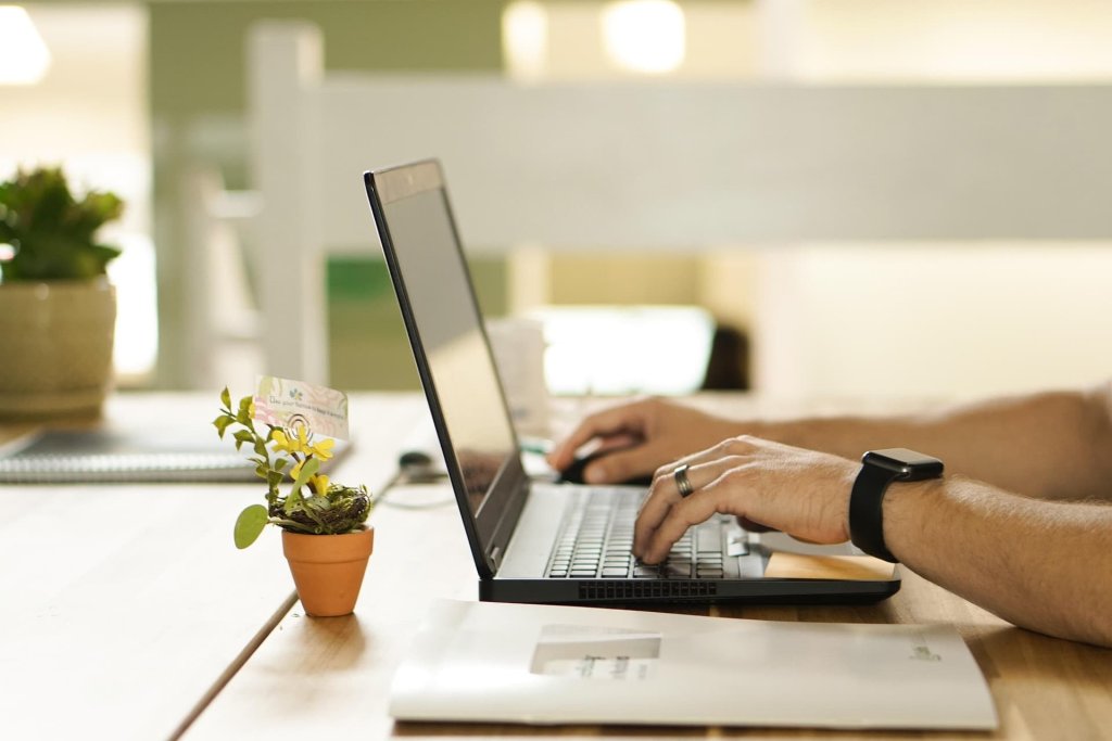 Customer journey mapping in the digital era